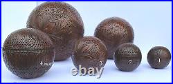 2 Boules d'ambre Diffuseurs de parfums / 2 amber balls 7.5 cm 11 cm