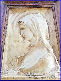 Ancien reliquaire Art-Nouveau en terre cuite de la Vierge Marie-Paul Gonzalès