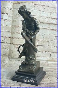 Art Déco / Nouveau Assis Garçon Mâle 100% Solide Bronze Sculpture'Lost' Cire