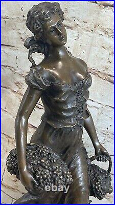 Art Déco / Nouveau Fonte Agriculteur Dame Femme Véritable Bronze Sculpture