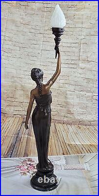 Art Déco / Nouveau Fonte Haut Femme Français Lampe Bronze Sculpture Statue
