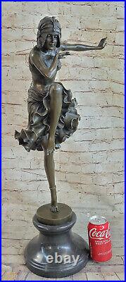 Art Déco / Nouveau Sexy Danseuse Par Roumain Artiste Chiparus Bronze Sculpture