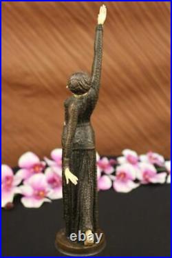 Art Déco Nouveau Step Danseuse Par Chiparus Lost Cire Méthode Bronze Sculpture