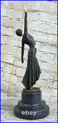 Art Déco Nouveau Step Danseuse Par Chiparus'Lost' Cire Méthode Bronze Statue