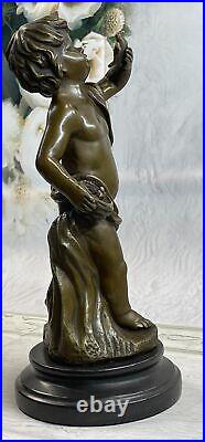 Art Déco Style Statue Sculpture Garçon Nouveau Solide Bronze Signée Décor