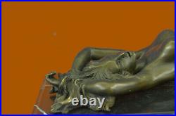 Beau Signé Art Nouveau Doré Bronze Sculpture Figurine Statue Nue Chair Fille