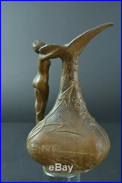 Belle sculpture art nouveau vase Pichet Jules Jouant Femme Fleur Nue Poissons