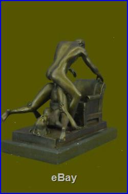 Bronze Sculpture Mâle et Femelle en un Chauffé Moment Fonte Figurine Art