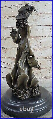 Bronze Style Art Nouveau Statue Sculpture Figurine Chair Fille Debout Par Jean