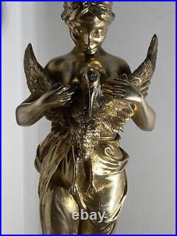 Bronze doré jeune fille à l'oiseau Époque art nouveau