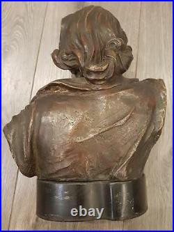 Buste'La forez' en bronze, signé Madrassi Art Nouveau C. 1910