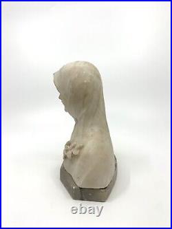 Buste de femme en marbre sculpté fin XIXeme siecle art nouveau albatre