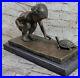 Europeenne-Art-Nouveau-Romain-Bronze-Statue-De-Fille-Et-Tortue-Signee-Vitaleh-01-zyv