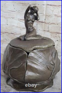 Français Style Art Nouveau Bronze Sculpture Par Bouval Fonte Figurine Chair