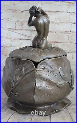 Français Style Art Nouveau Bronze Sculpture Par Bouval Fonte Figurine Chair