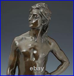 G. Récipon Escrimeur 1890 Rare Élégant Sculpture en bronze Art Nouveau 63 cm