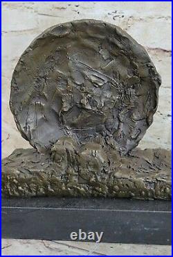 GIA Chiparus Solide Bronze Sculpture. Abstrait Art Déco Nouveau
