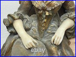 Important Style Art Nouveau Bronze Marbre Assis Femme Sculpture Par