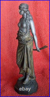 Judith décapitant le général Holopherne Statuette Art Nouveau 1905