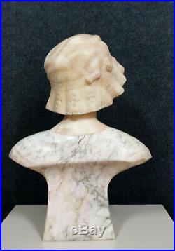 M. Vili Sculpteur Grande sculpture en marbre a deux tons époque Art Nouveau