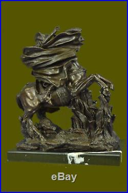 Pure Bronze Marbre Statue Napoléon Bonaparte Ride Cheval Art Classique Sculpture