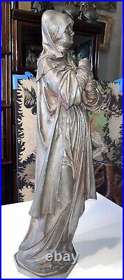 SUSSE Frères, Grande sculpture (H63) en Fonte vers 1900, Vierge de Nuremberg