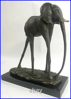 Salvador Dali Éléphant Avec de Long Jambes Bronze Sculpture Art Déco Figurine