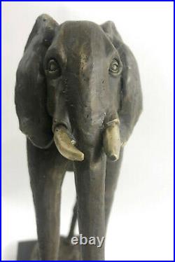 Salvador Dali Éléphant Avec de Long Jambes Bronze Sculpture Art Déco Figurine