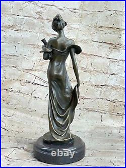 Sculpture Élégant Signée Style Art Nouveau Femelle Bronze Statue La Offre