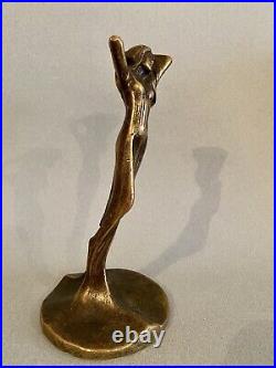 Sculpture bronze femme Art Nouveau Deco jugendstil 1900 signé à identifier