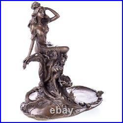 Sculpture en bronze Art Nouveau de femme sur des nénuphars signée