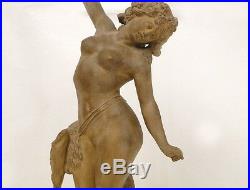 Sculpture terre cuite Jeune femme nue Nymphe Lévy Art Nouveau XIXe
