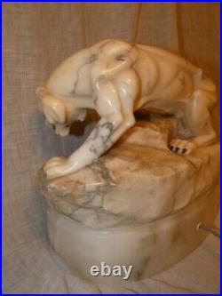 Sculpture veilleuse panthère albâtre veiné Art Nouveau attribué à P. RUGGERI
