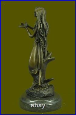 Signé Mavchi Bronze Statue Art Nouveau Déco Fleur Girl Figure Décoration Solde