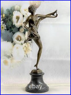 Signée Bruno Zach Haut Kick Danseuse Bronze Statue Sculpture Art Nouveau