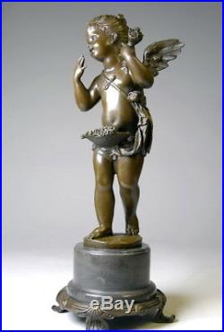 Signée E. Plat, Splendide angelot Art Nouveau en bronze