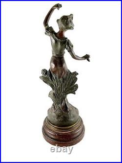 Statue Patine Bronze Signé Oeillet du XIX Eme double Patine Art Nouveau Danseuse