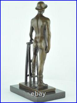 Statue Sculpture Athlete Sexy Style Art Deco Style Art Nouveau Bronze massif