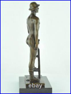 Statue Sculpture Athlete Sexy Style Art Deco Style Art Nouveau Bronze massif