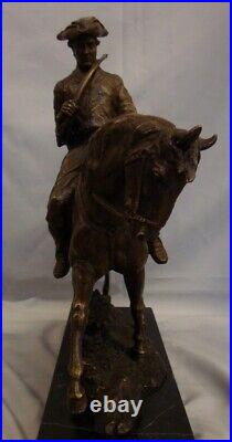 Statue Sculpture Cheval Chasse Animalier Valet Style Art Deco Style Art Nouveau