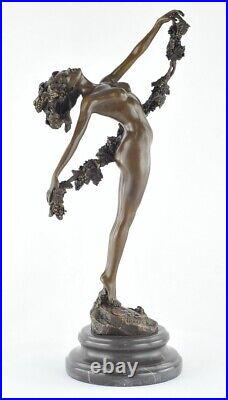 Statue Sculpture Danseuse Nue Sexy Style Art Deco Style Art Nouveau Bronze massi