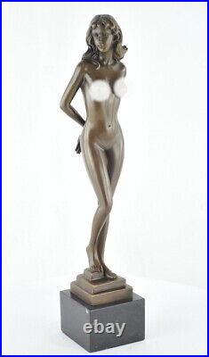 Statue Sculpture Danseuse Nue Sexy Style Art Deco Style Art Nouveau Bronze massi