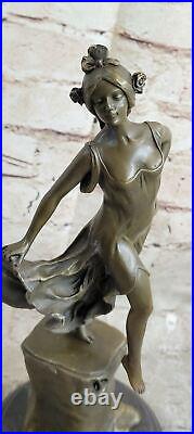 Statue Sculpture Danseuse Sexy Art Déco Style Art Nouveau Style Bronze Fonte