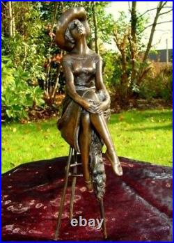 Statue Sculpture Demoiselle Pin-up Chapeau Style Art Deco Style Art Nouveau Bron