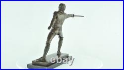 Statue Sculpture Escrime epee Style Art Deco Style Art Nouveau Bronze massif Sig