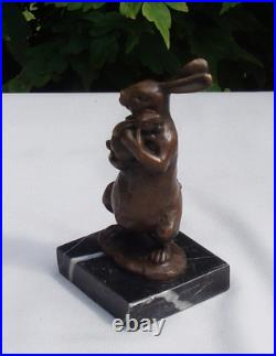 Statue Sculpture Lapin Lievre Animalier Style Art Deco Style Art Nouveau Bronze