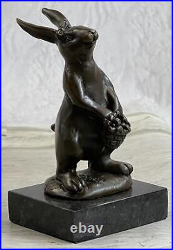 Statue Sculpture Lapin Lièvre Faune Art Déco Style Art Nouveau Style Ouvre