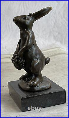 Statue Sculpture Lapin Lièvre Faune Art Déco Style Art Nouveau Style Ouvre