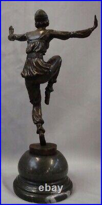 Statue Sculpture Scheherazade Style Art Deco Style Art Nouveau Bronze massif Sig