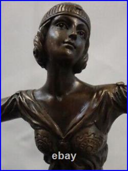 Statue Sculpture Scheherazade Style Art Deco Style Art Nouveau Bronze massif Sig